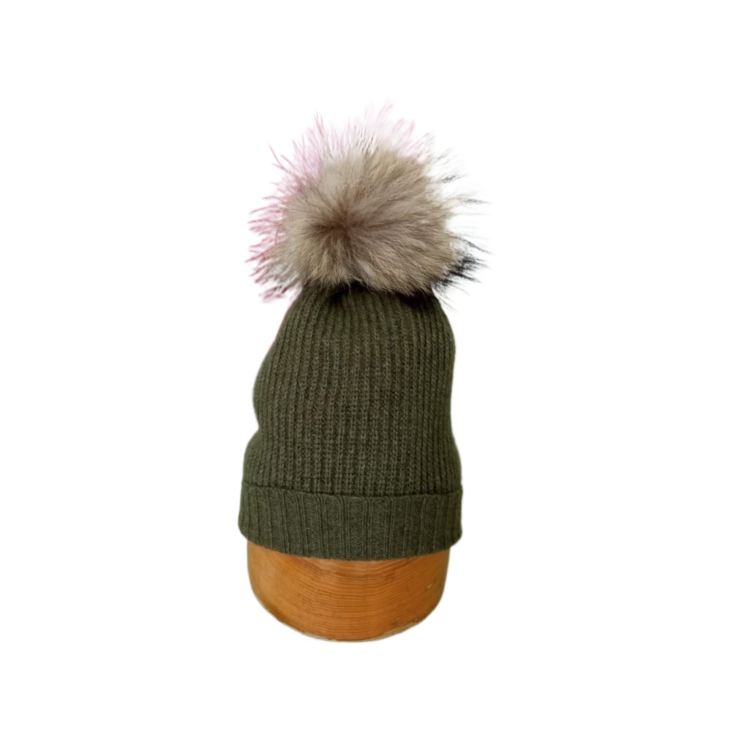 GORRO CON POMPON VERDE